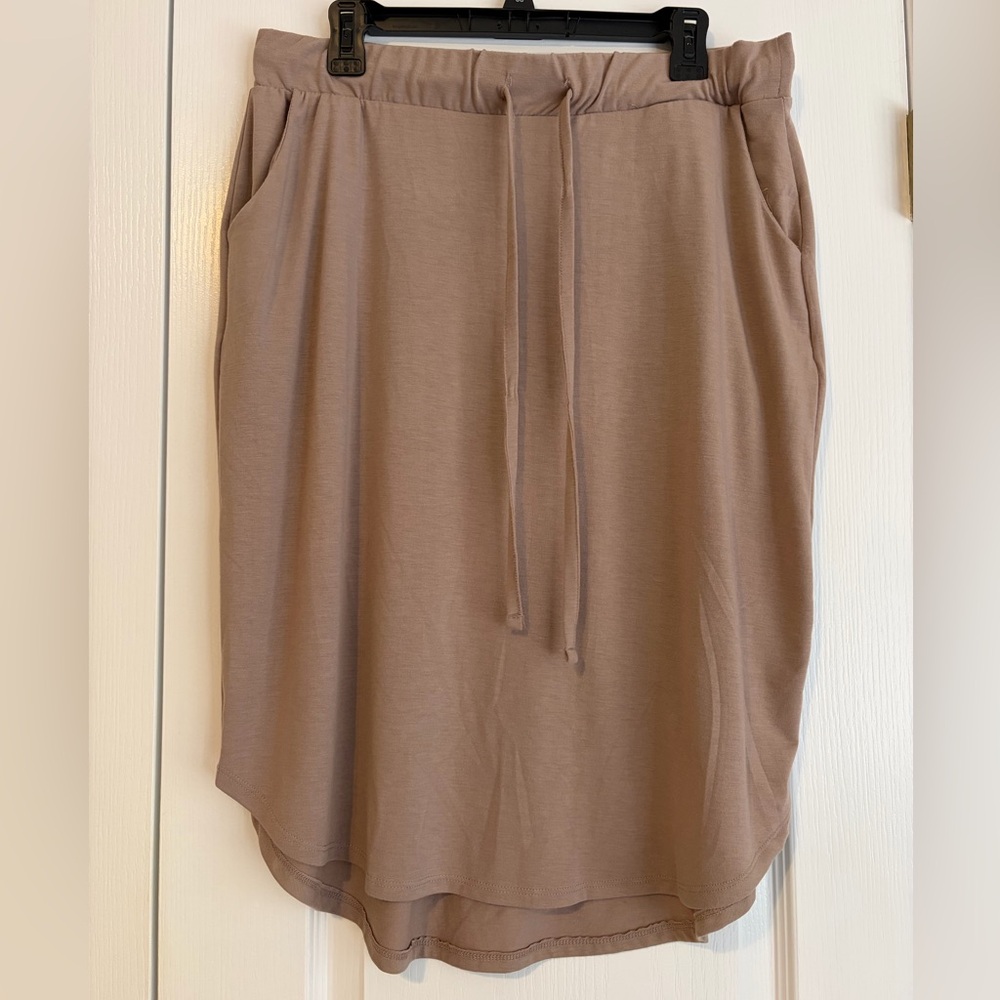 Casual Tan Women's Skirt